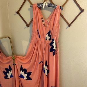 Roxy spring dress with pockets! It’s new with tags! Super pretty!